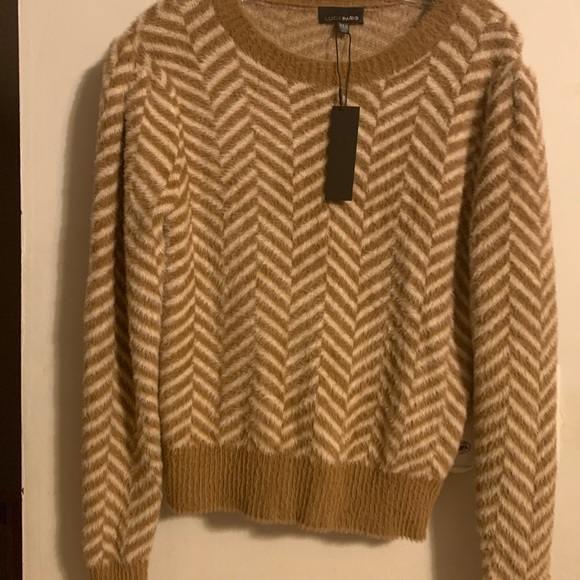 Sweater - Picture 1 of 1